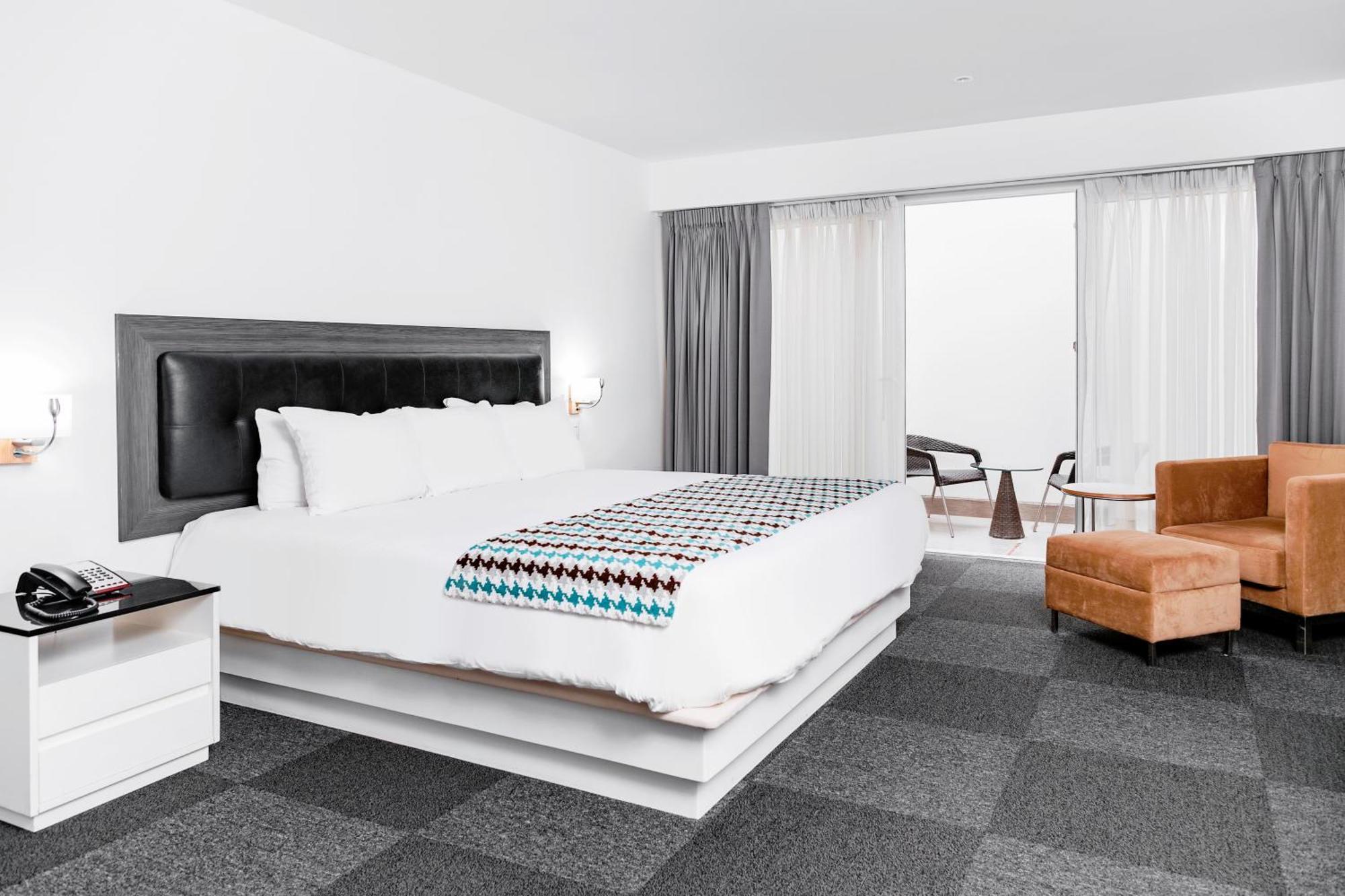 Wyndham Costa Del Sol Tumbes Hotel Eksteriør billede